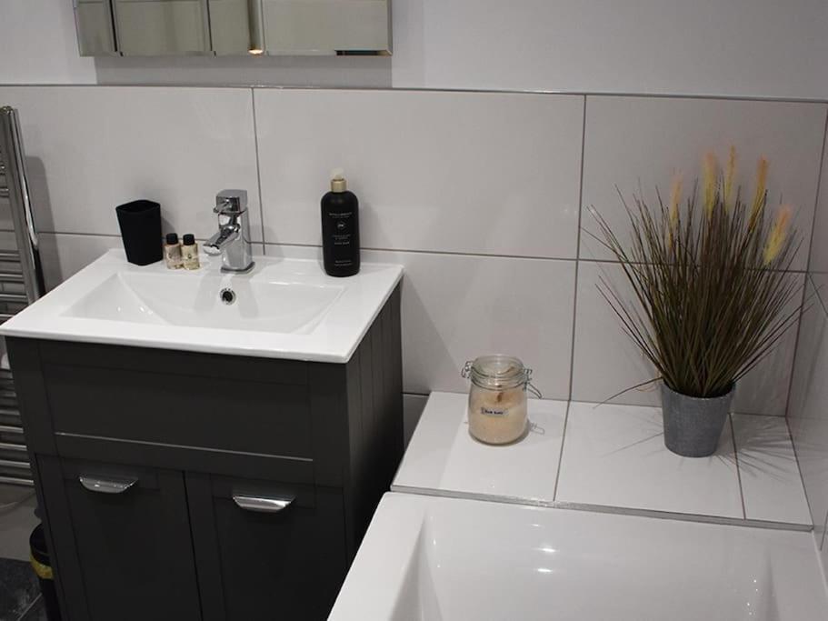 Havelock Court Apartment וויטבי מראה חיצוני תמונה